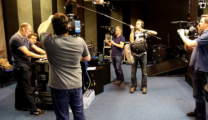Wix Wickens and Paul Mann during rehearsals at St. Henry's, London. Photo: Toward Infinity